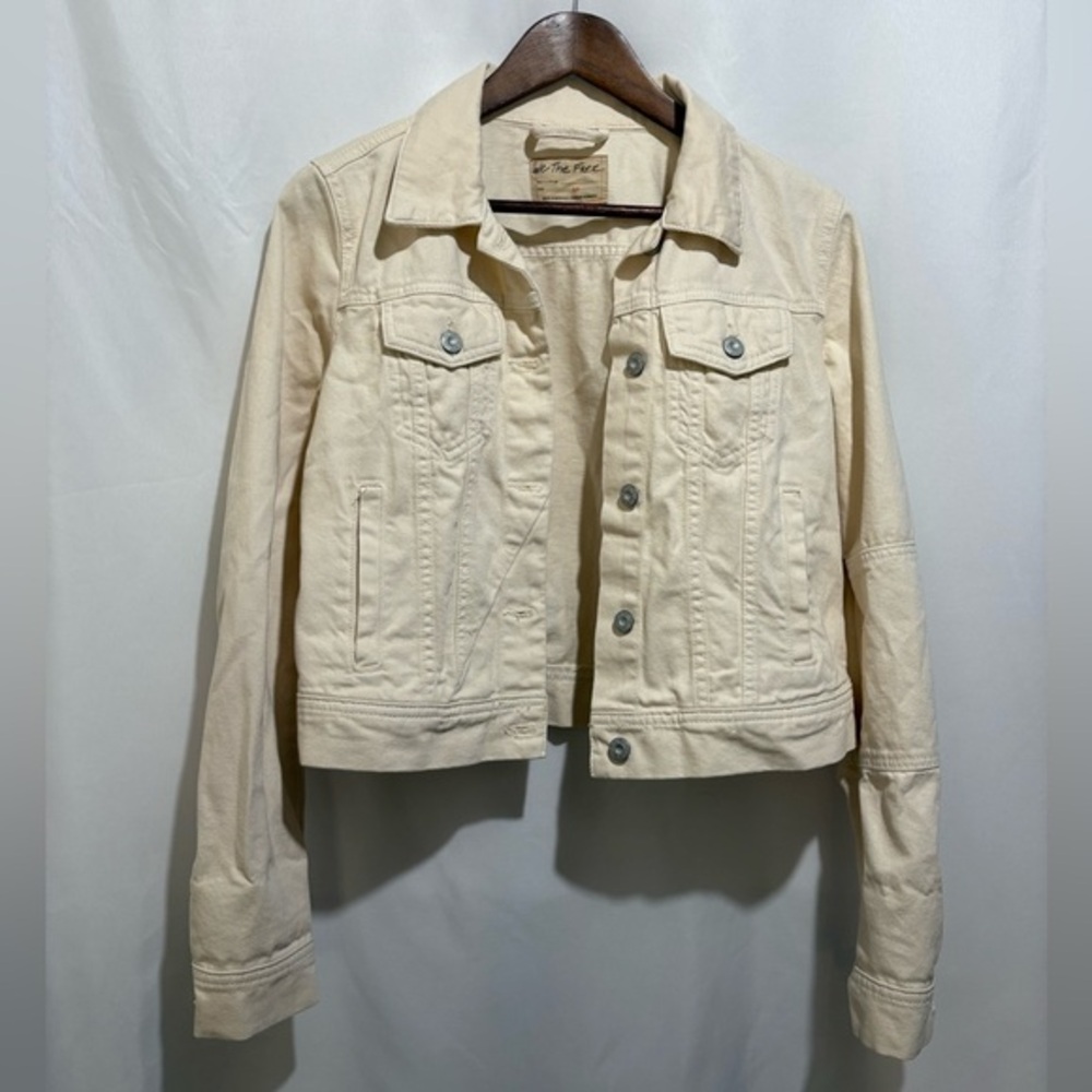 Free People We The Free Cropped Denim Jacket Ivory XS Button‎ Front